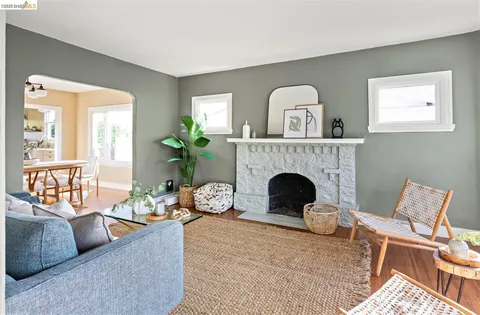 $749,000 | 2736 Bartlett Street, Oakland, CA 94602