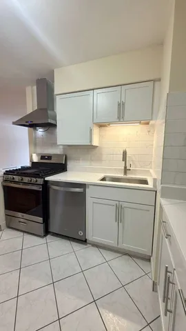 $1,850 | 1453 North Winslowe Drive, Unit 303, Palatine, IL 60074