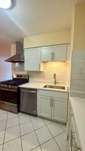 $1,850 | 1453 North Winslowe Drive, Unit 303, Palatine, IL 60074