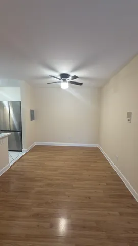 $1,795 | 1453 North Winslowe Drive, Unit 303, Palatine, IL 60074