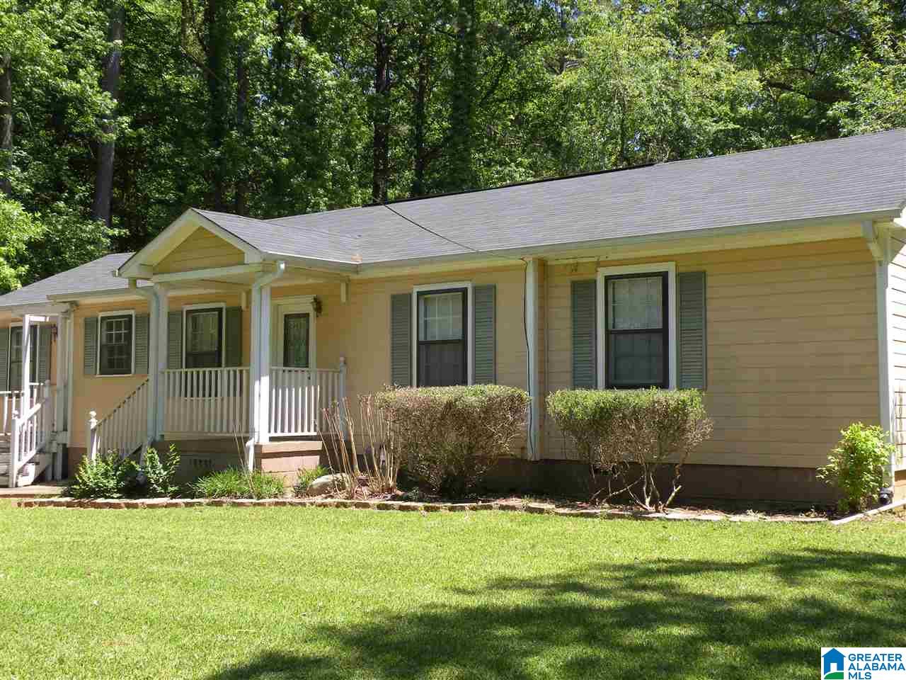2100 Oldfield Road Sylacauga, AL 35150 - Photo 2 of 20
