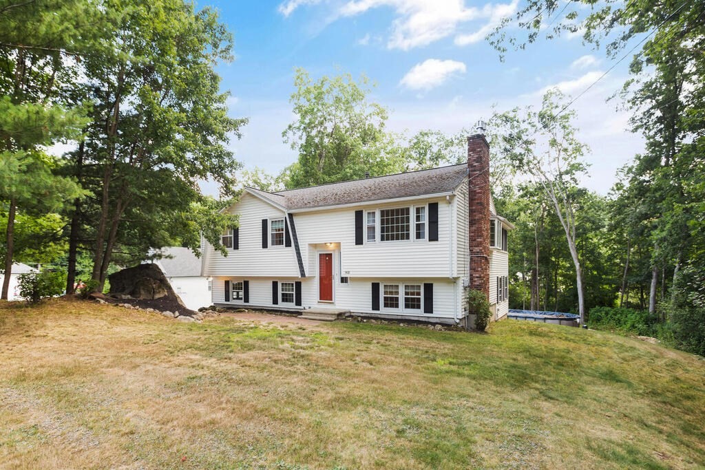 149 Cranberry Road Dracut, MA 01826 - Photo 2 of 35 Gallery Image 2