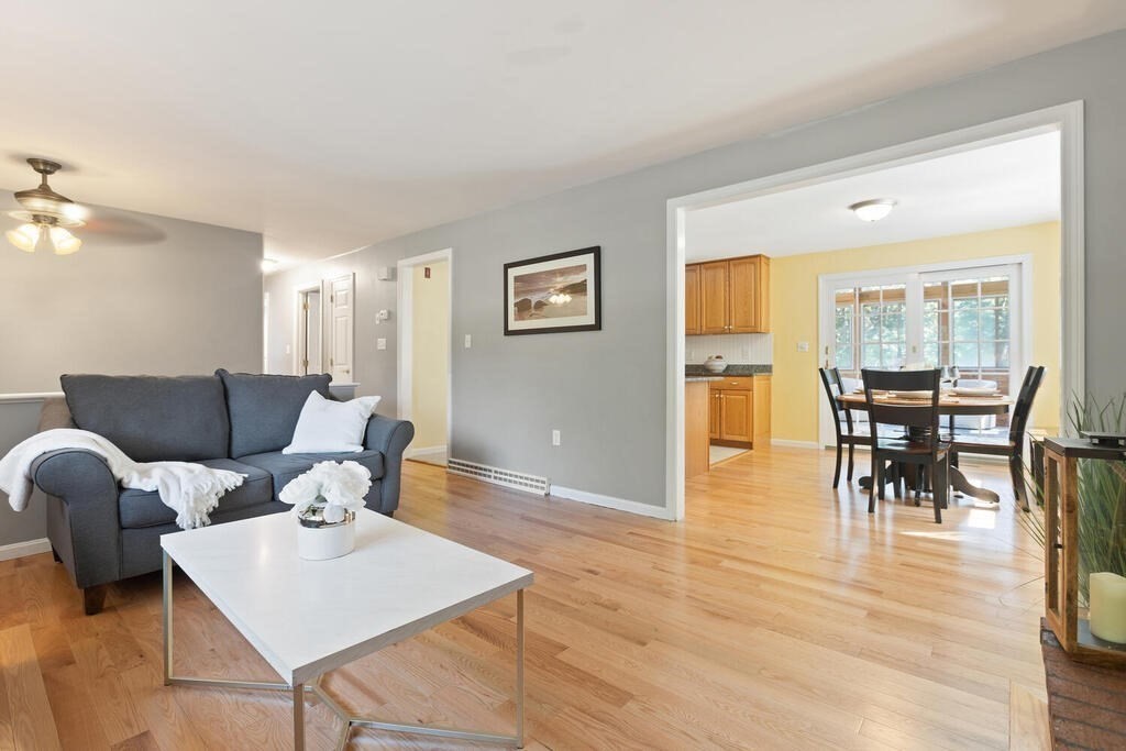 149 Cranberry Road Dracut, MA 01826 - Photo 8 of 35 Gallery Image 8