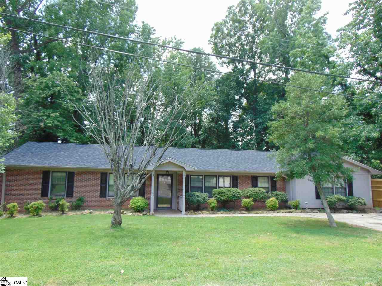 106 Bransfield Road Greenville, SC 29615 - Photo 1 of 34 Gallery Image 1