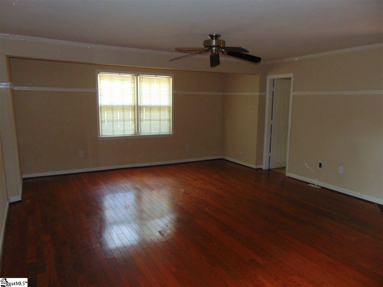 106 Bransfield Road Greenville, SC 29615 - Photo 15 of 34 Gallery Image 15