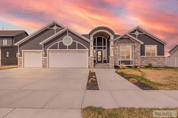 $739,900 | 1571 Palm Spgs Drive, Idaho Falls, ID 83404