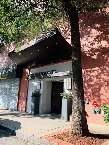 $300,000 | 87 Peachtree Street Southwest, Unit 209, Atlanta, GA 30303