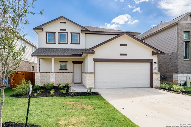 $2,695 | 1609 Ranch House, New Braunfels, TX 78132