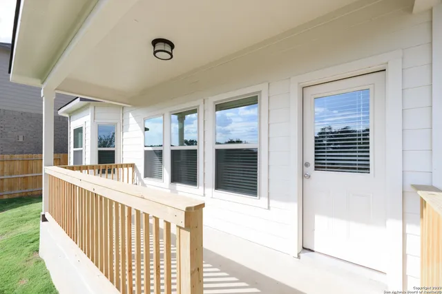 $2,695 | 1609 Ranch House, New Braunfels, TX 78132