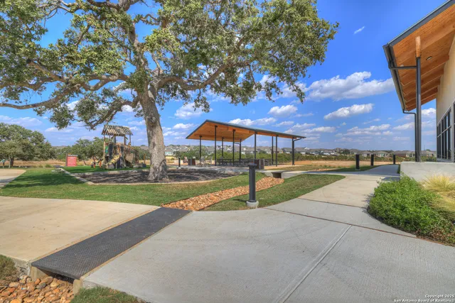 $2,695 | 1609 Ranch House, New Braunfels, TX 78132