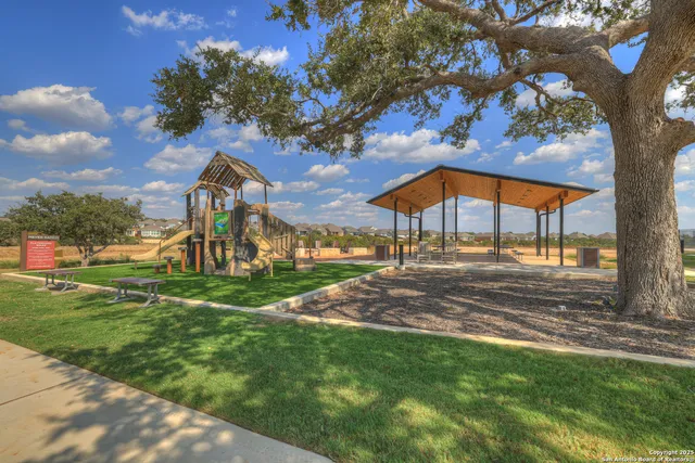 $2,695 | 1609 Ranch House, New Braunfels, TX 78132