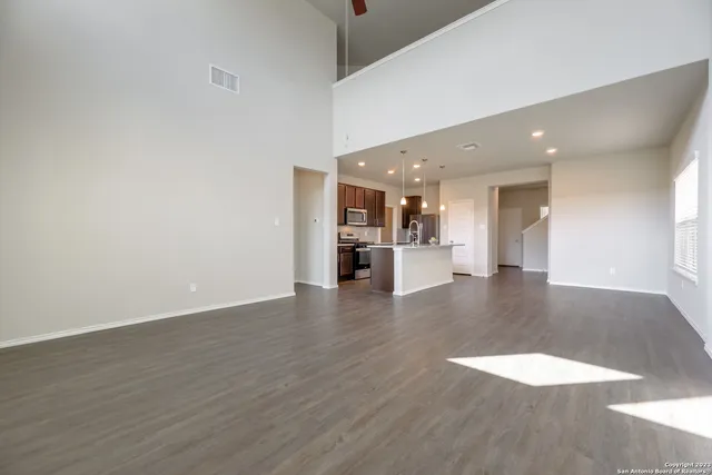 $2,695 | 1609 Ranch House, New Braunfels, TX 78132