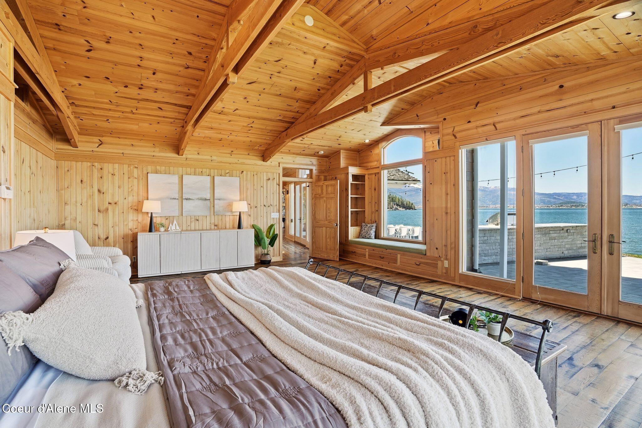 5015 Bottle Bay Road Sagle, ID 83860 - Photo 34 of 116 30_Inside-Media-Bottle Bay-28