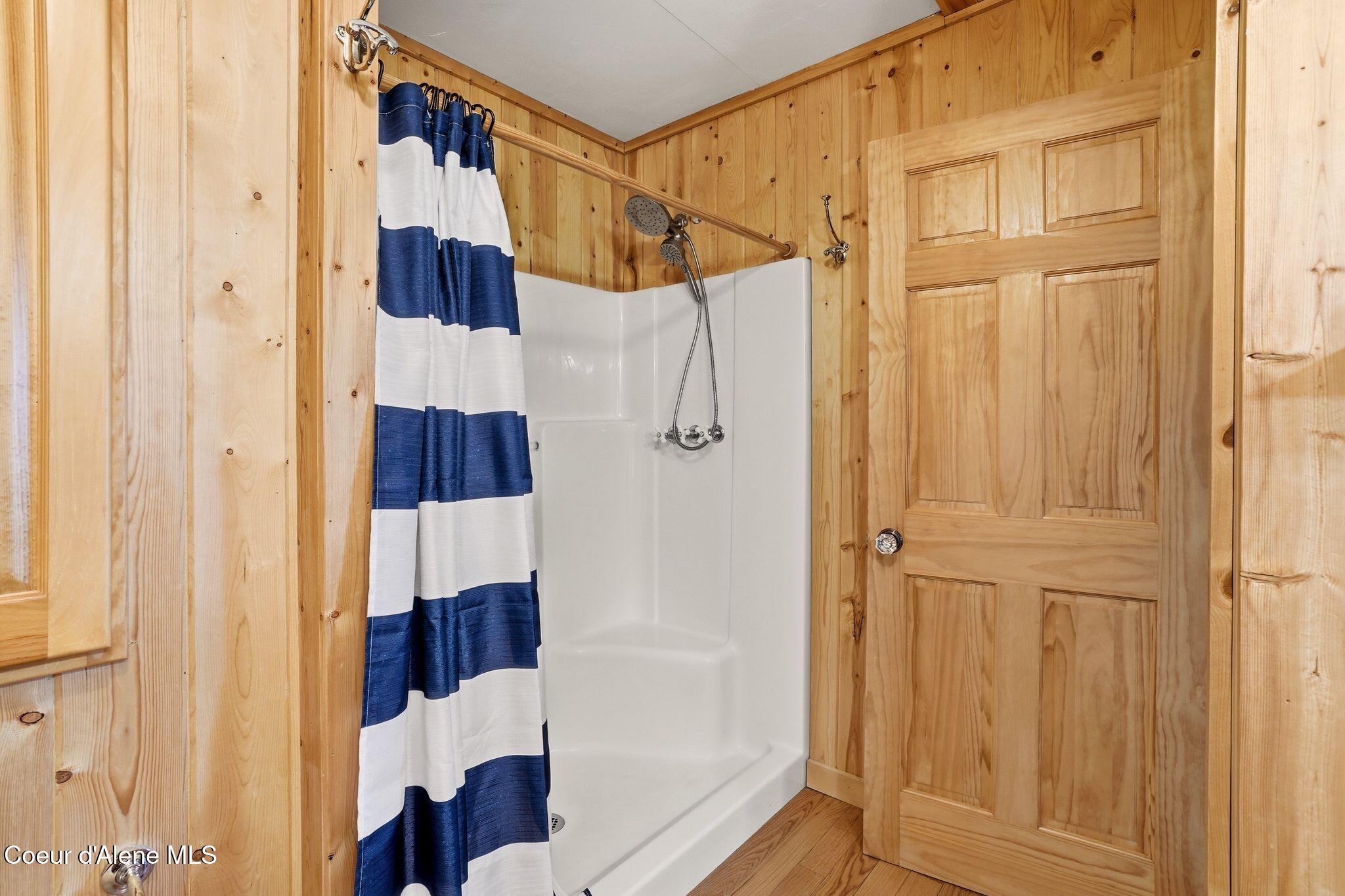 5015 Bottle Bay Road Sagle, ID 83860 - Photo 57 of 116 53_Inside-Media-Bottle Bay-51