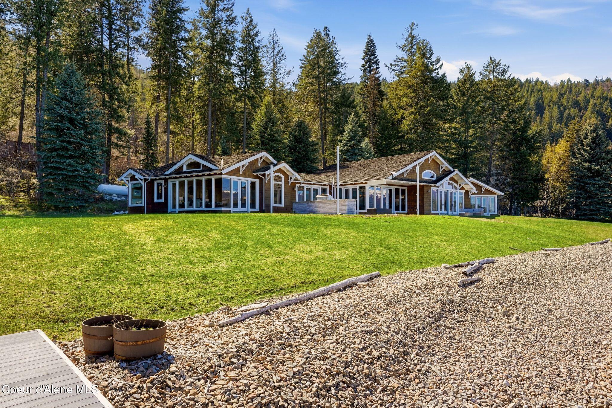 5015 Bottle Bay Road Sagle, ID 83860 - Photo 82 of 116 80_Inside-Media-Bottle Bay-78