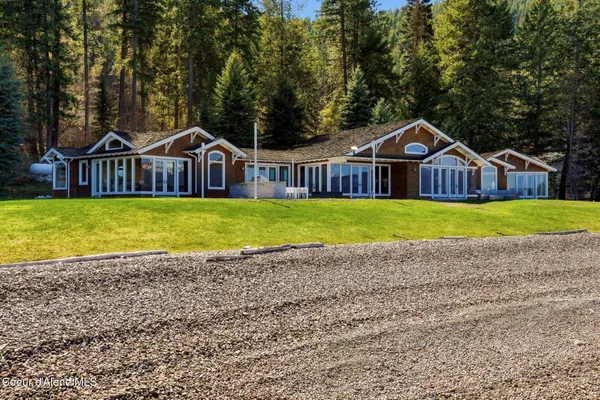 $5,500,000 | 5015 Bottle Bay Road, Sagle, ID 83860