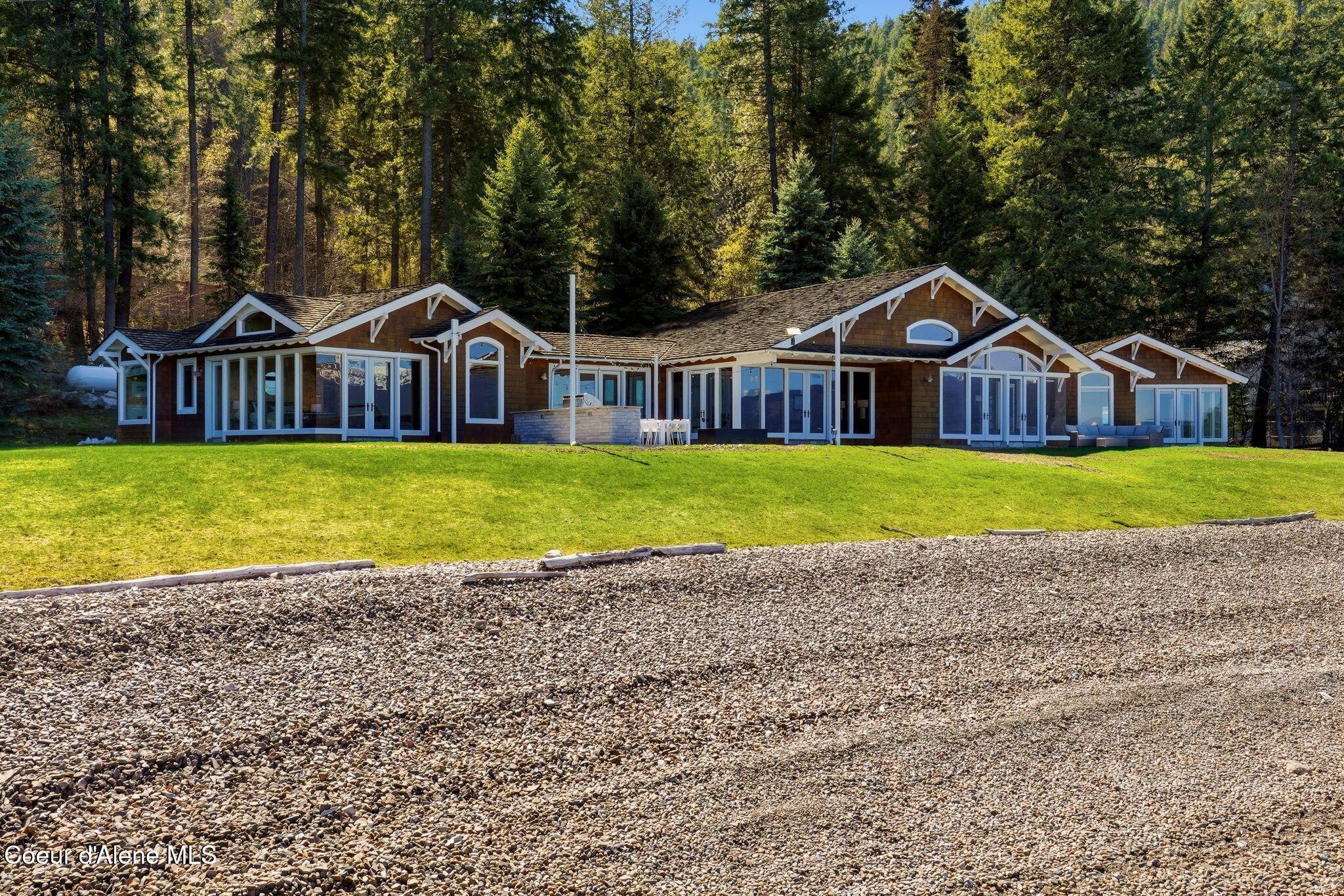 5015 Bottle Bay Road Sagle, ID 83860 - Photo 83 of 116 81_Inside-Media-Bottle Bay-79