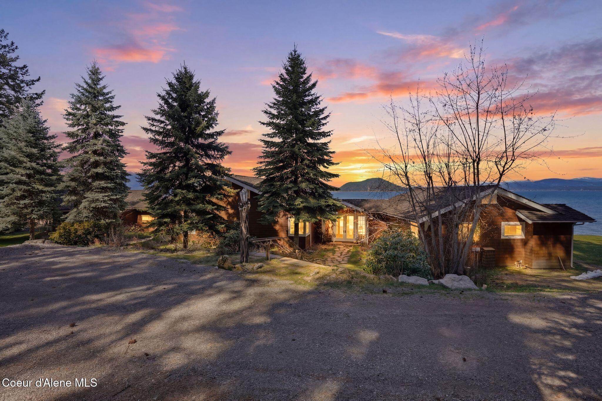 5015 Bottle Bay Road Sagle, ID 83860 - Photo 9 of 116 2_Inside-Media-Bottle bay Twilight (1)