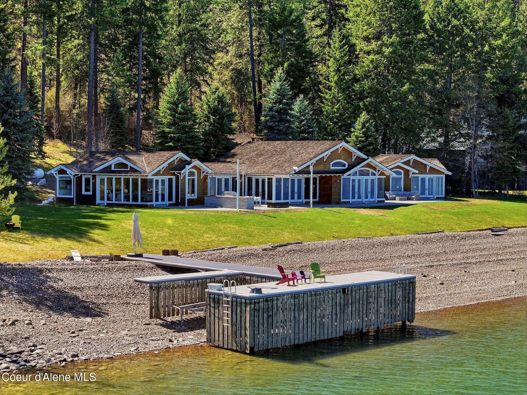 5015 Bottle Bay Road Sagle, ID 83860 - Photo 95 of 116 96_Inside-Media-Bottle Bay-93