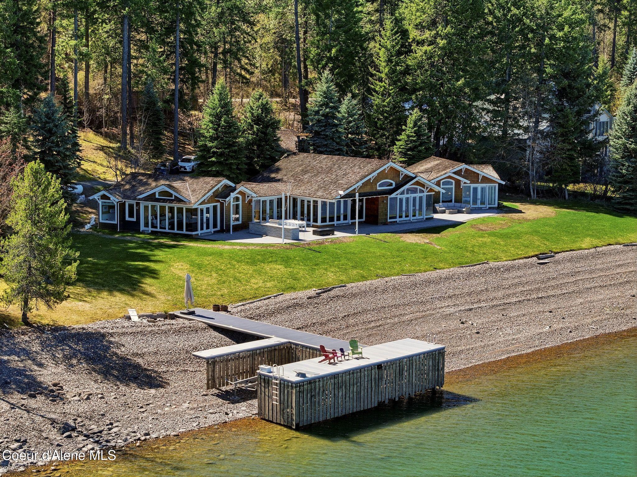 5015 Bottle Bay Road Sagle, ID 83860 - Photo 96 of 116 97_Inside-Media-Bottle Bay-94