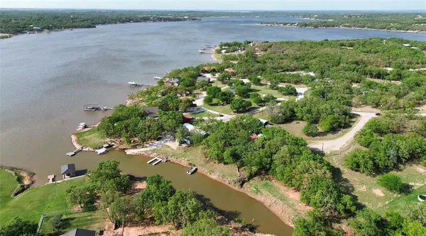 $109,000 | 8 Iowa Court, Nocona, TX 76255
