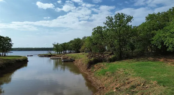 $109,000 | 8 Iowa Court, Nocona, TX 76255