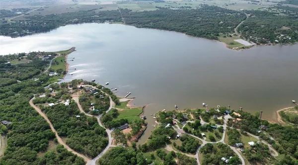 $109,000 | 8 Iowa Court, Nocona, TX 76255