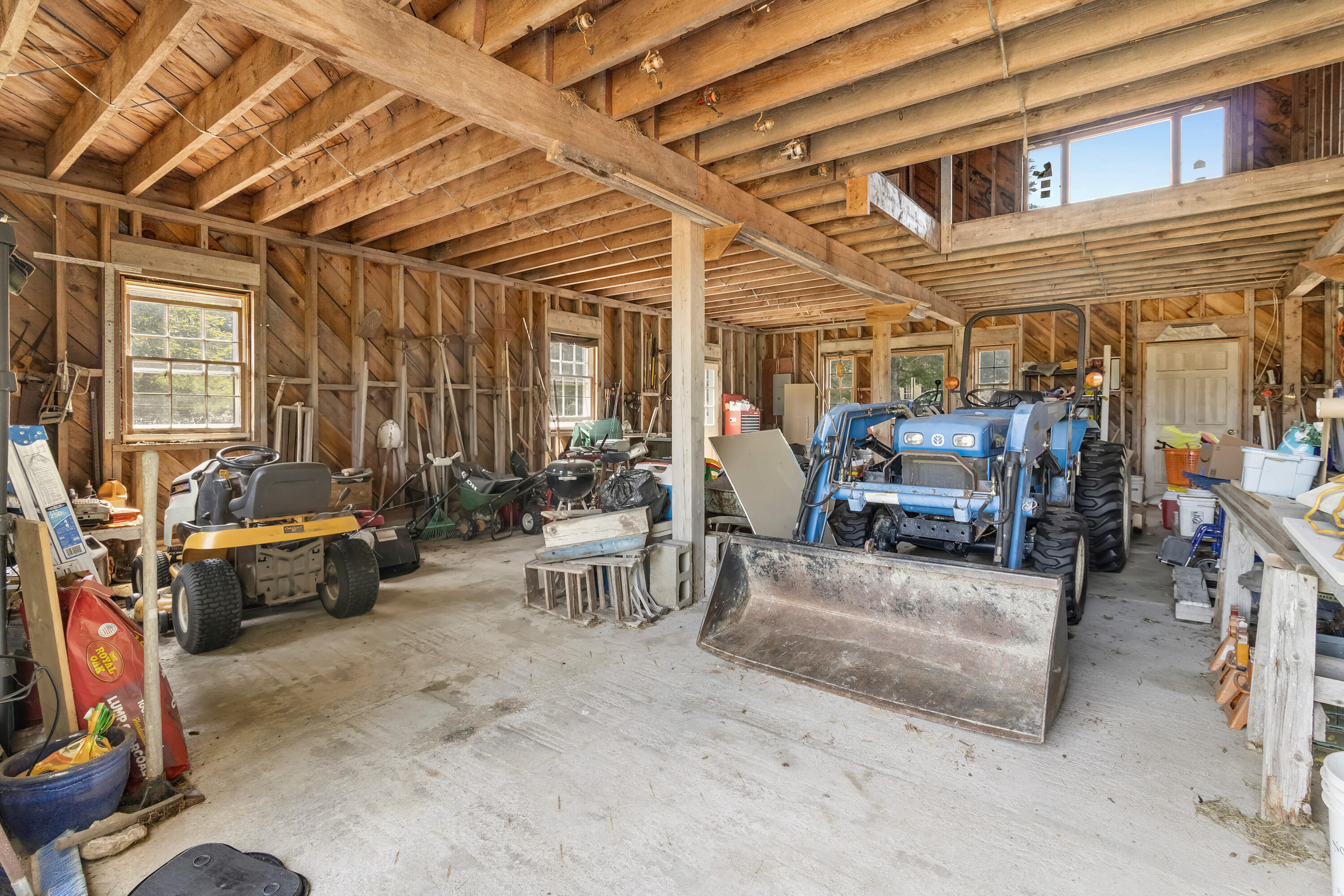 326 Turkey Cove Road St. George, ME 04860 - Photo 6 of 28 326 Turkey Cove barn
