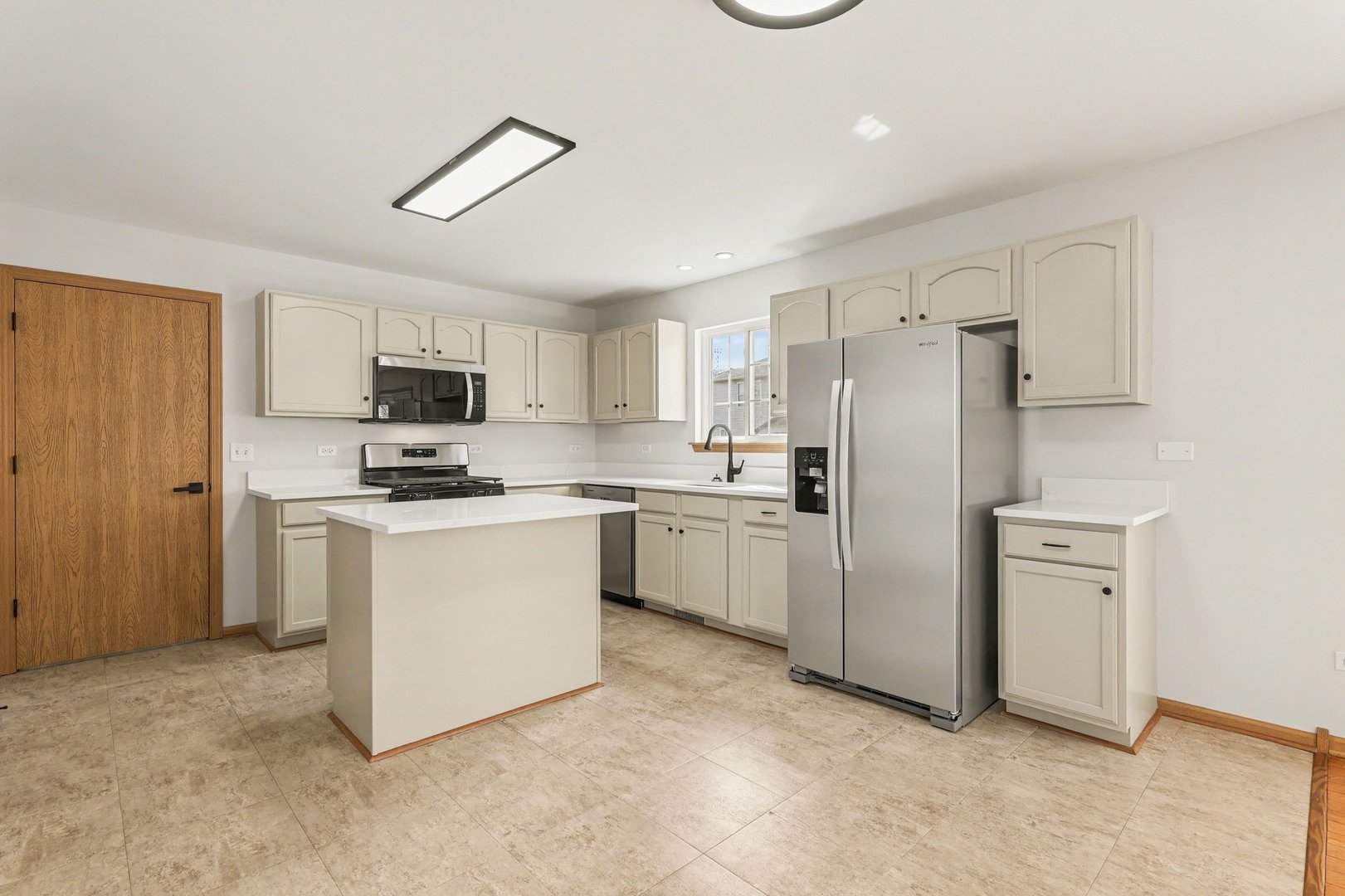 3909 Sedge Street Zion, IL 60099 - Photo 8 of 23