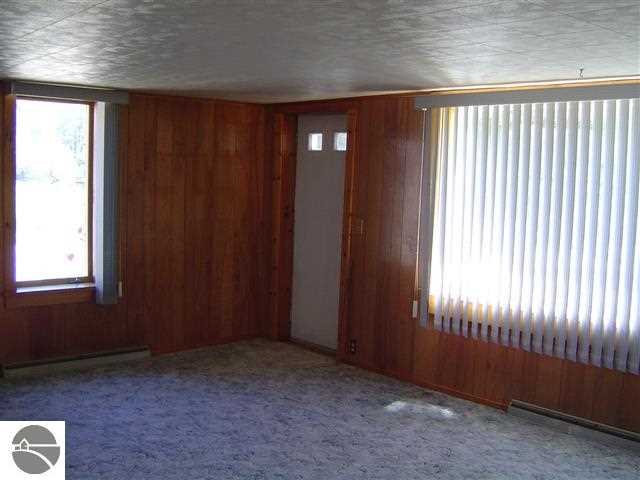 4869 Walton Road Kingsley, MI 49649 - Photo 17 of 35 1777541-16.JPG