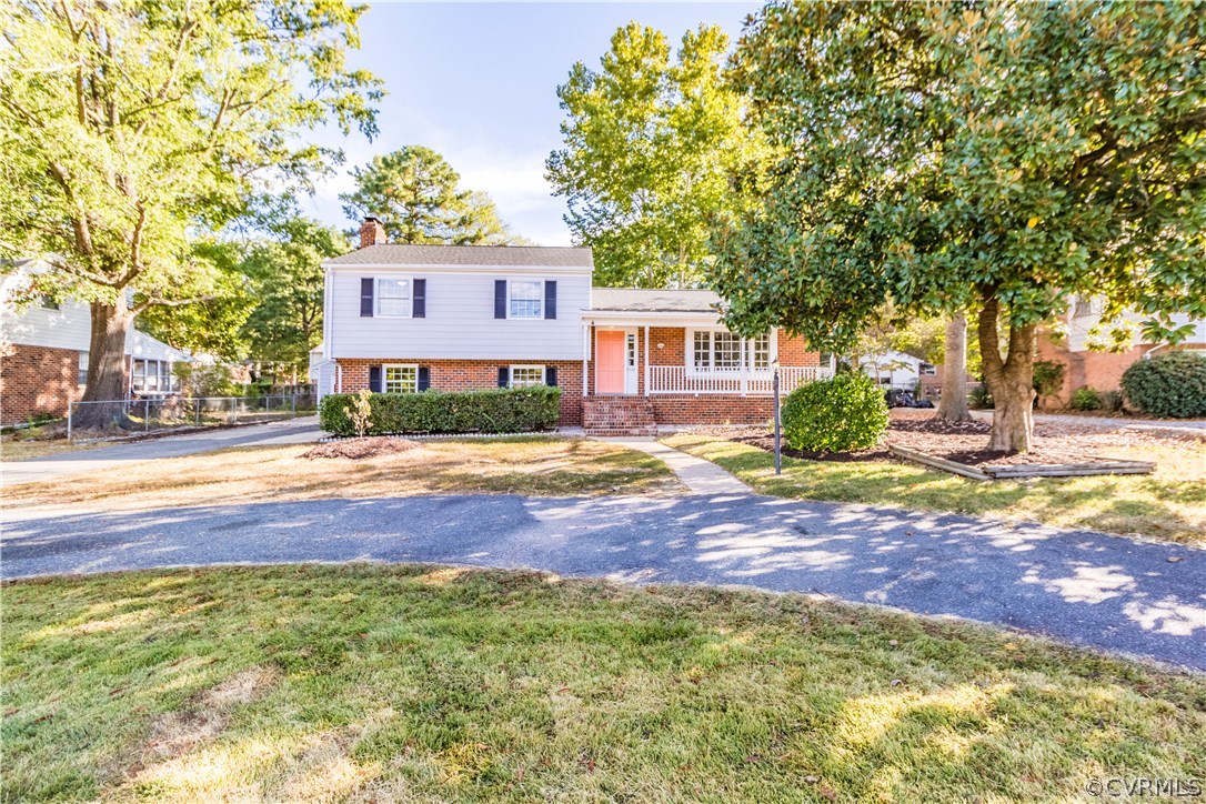 9322 Three Chopt Road Henrico, VA 23229 - Photo 2 of 46 Gallery Image 2