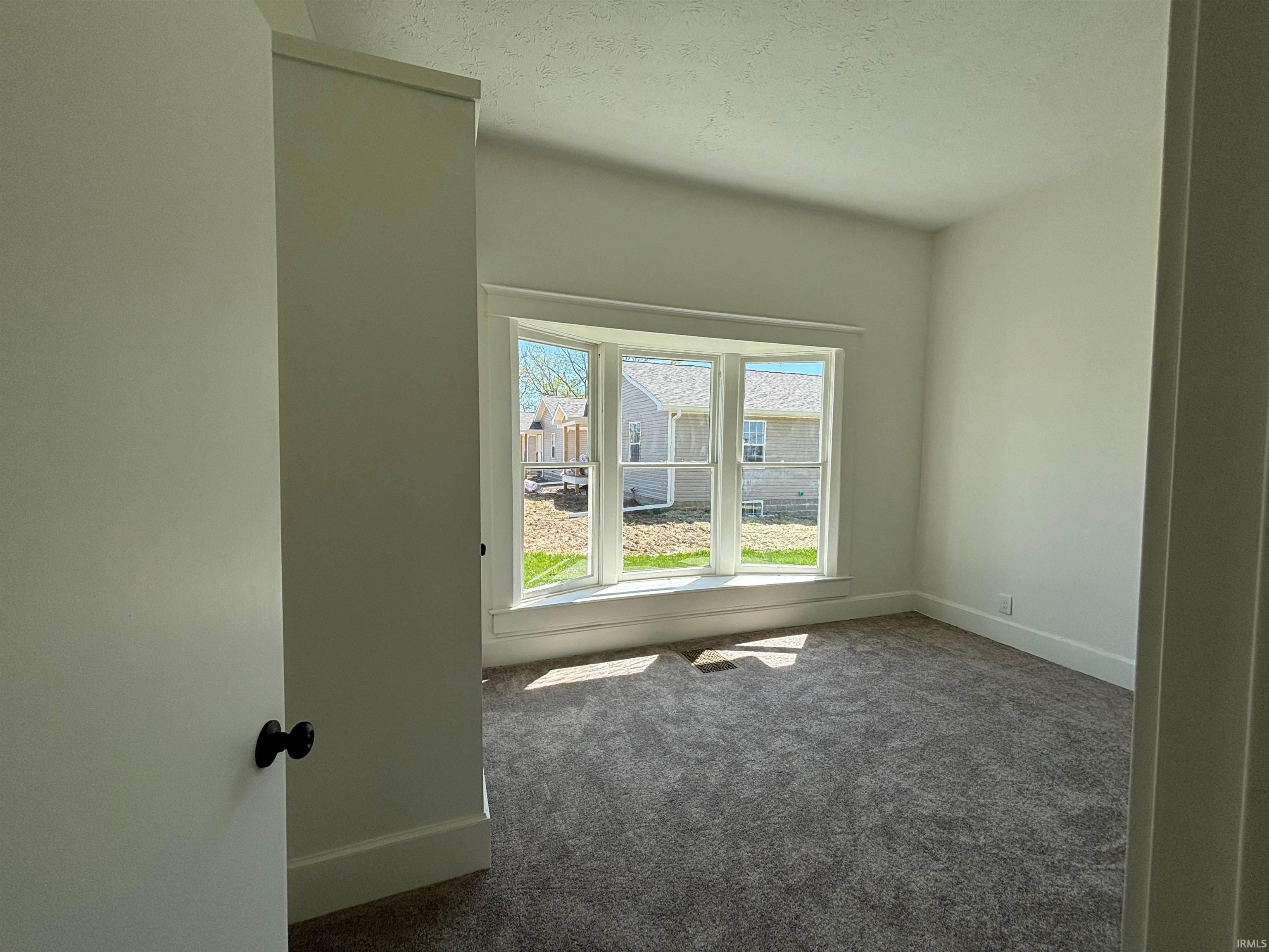 624 15th Street Bedford, IN 47421 - Photo 7 of 23