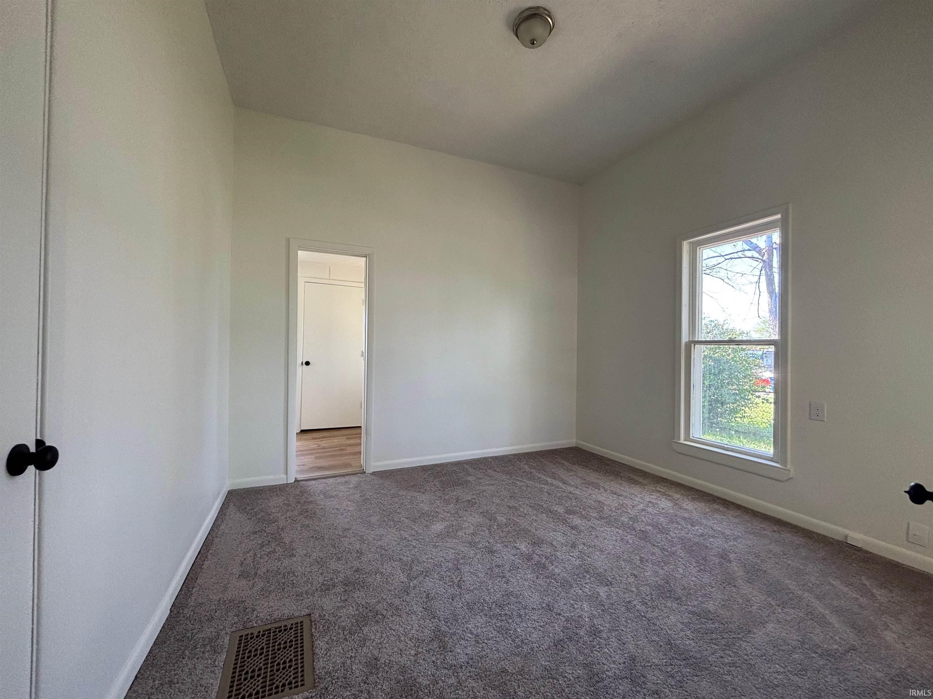 624 15th Street Bedford, IN 47421 - Photo 10 of 23