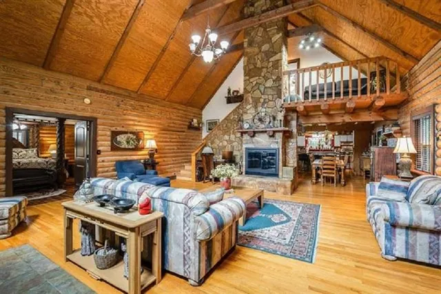 $2,300 | 2779 Lanier Lane, McGaheysville, VA 22840