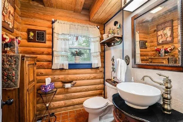 $2,300 | 2779 Lanier Lane, McGaheysville, VA 22840