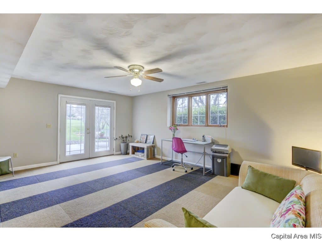 203 Bristol Road Chatham, IL 62629 - Photo 24 of 35 Gallery Image 24