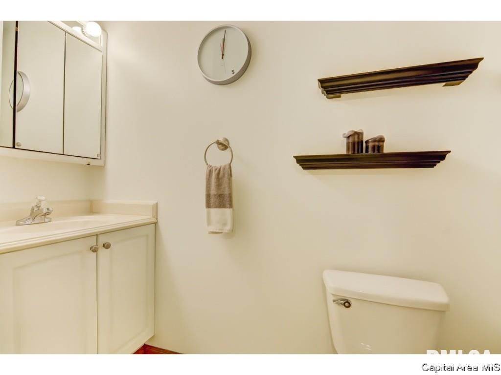 203 Bristol Road Chatham, IL 62629 - Photo 27 of 35 Gallery Image 27