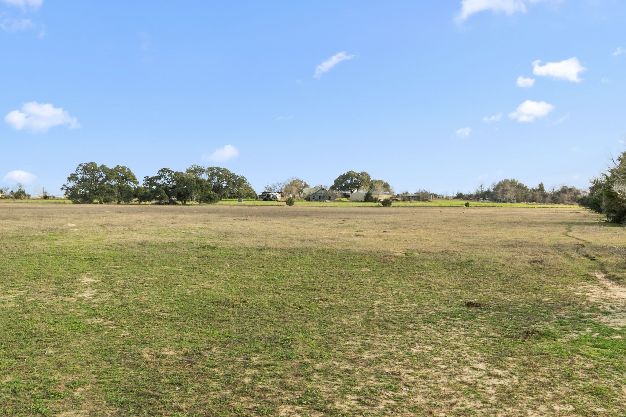 Tbd Shaws Bend Road Columbus, TX 78934 - Photo 33 of 35 a view of an ocean from a yard