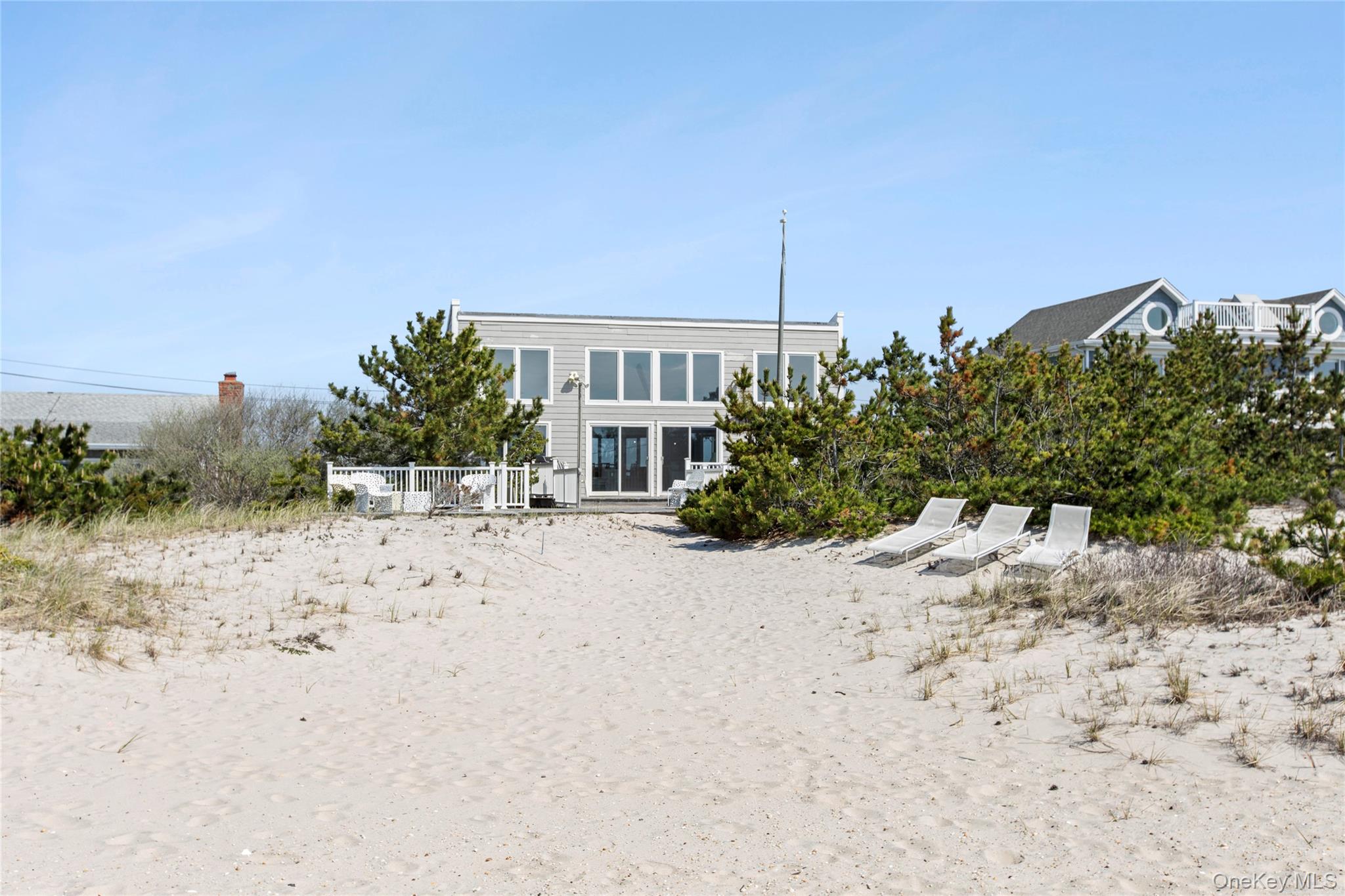 627 Dune Road Westhampton, NY 11978 - Photo 22 of 27