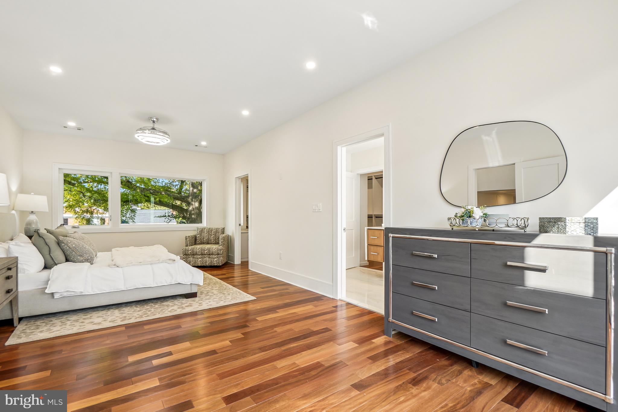 7301 Marbury Road Bethesda, MD 20817 - Photo 30 of 81