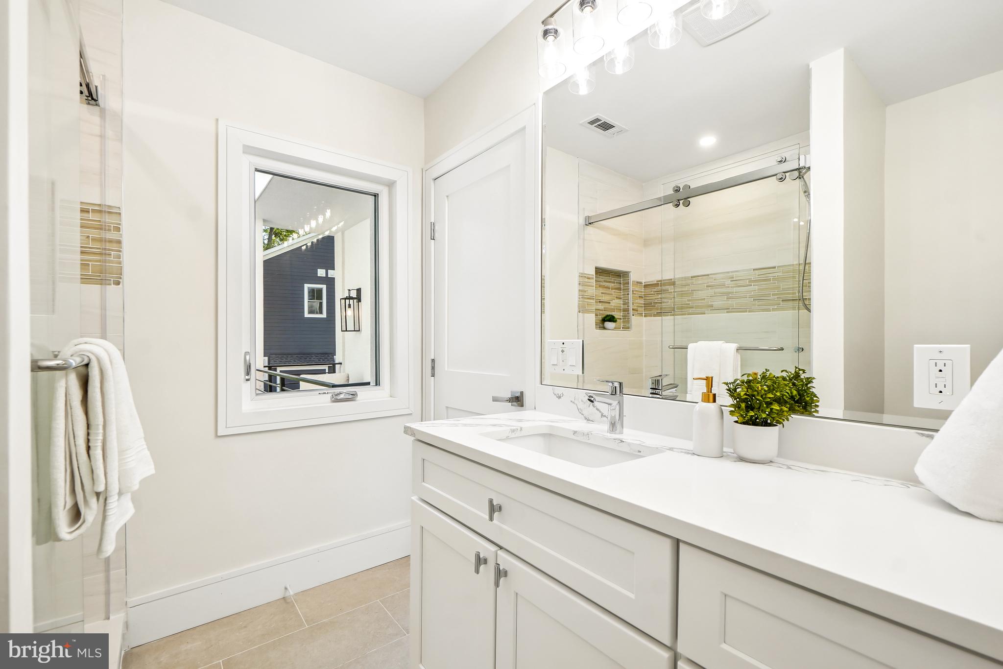7301 Marbury Road Bethesda, MD 20817 - Photo 59 of 81