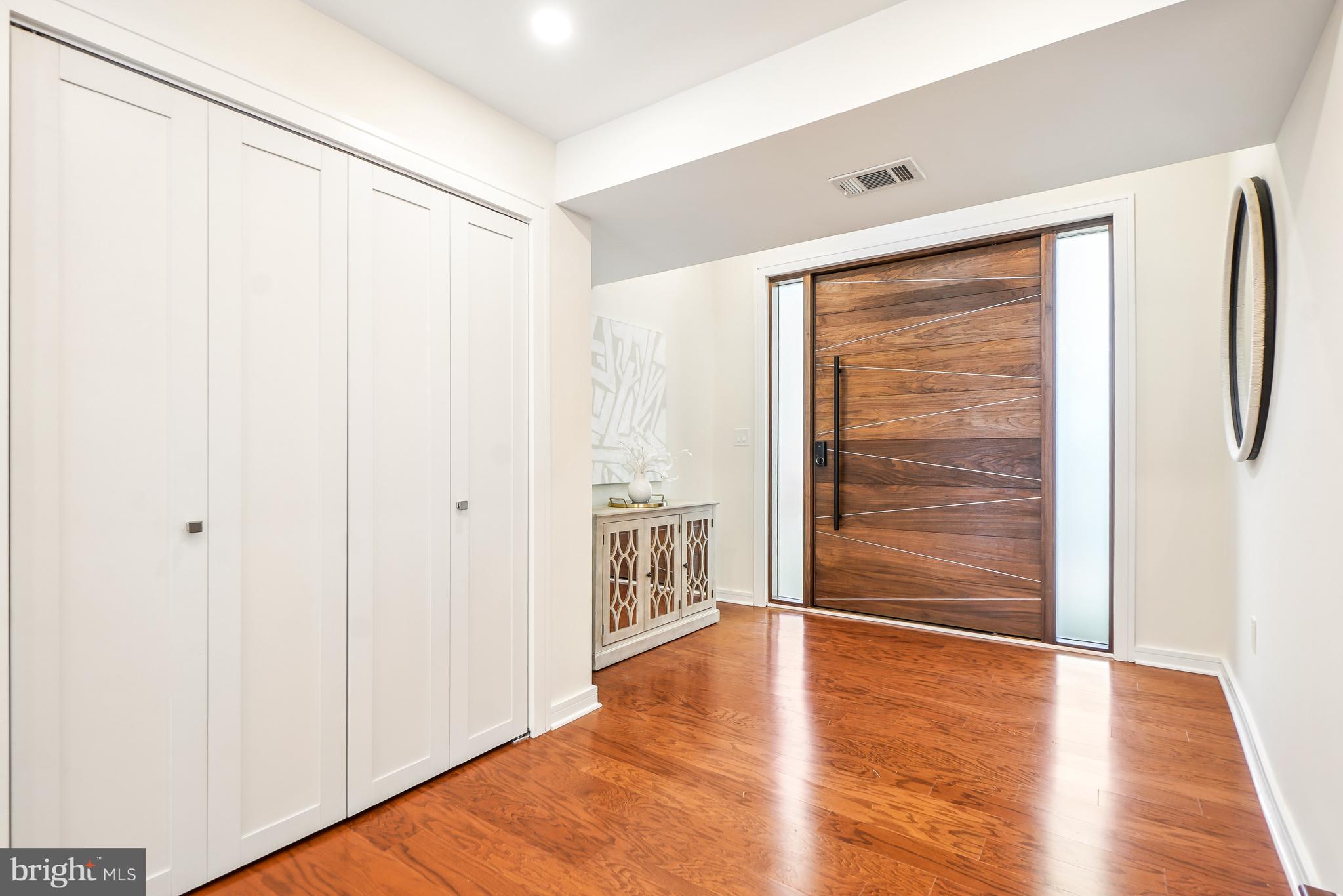 7301 Marbury Road Bethesda, MD 20817 - Photo 7 of 81 a view of empty room with wooden floor