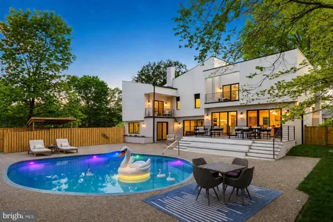 $3,299,000 | 7301 Marbury Road, Bethesda, MD 20817