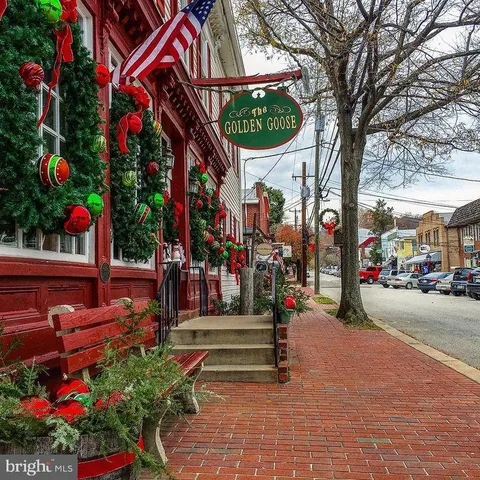 $524,900 | 17460 Wilson Street, Dumfries, VA 22026