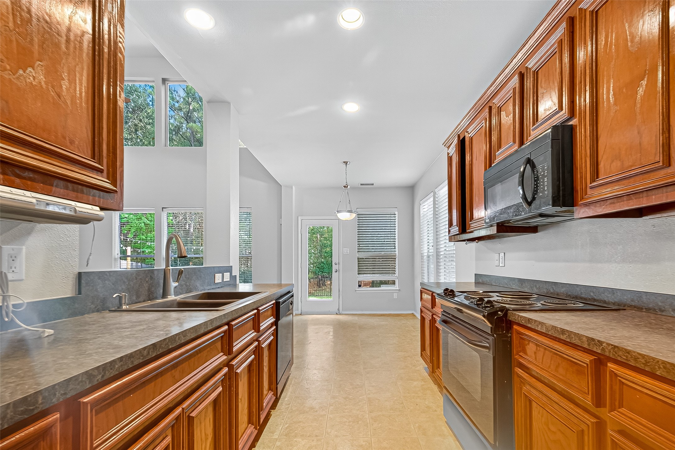 2318 Kylie Court Spring, TX 77386 - Photo 12 of 50