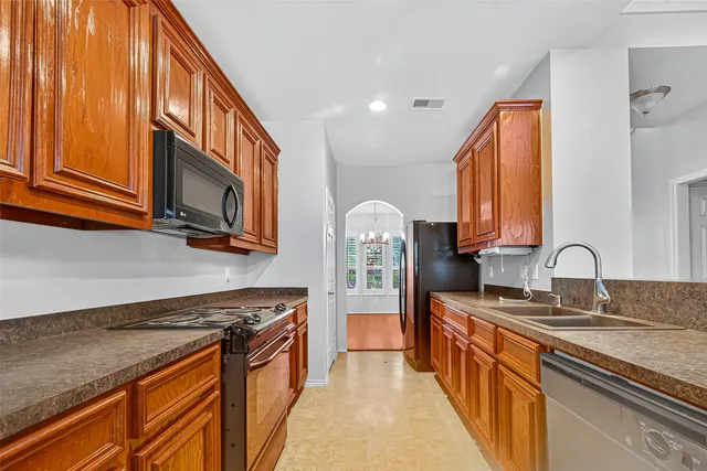 $2,400 | 2318 Kylie Court, Spring, TX 77386