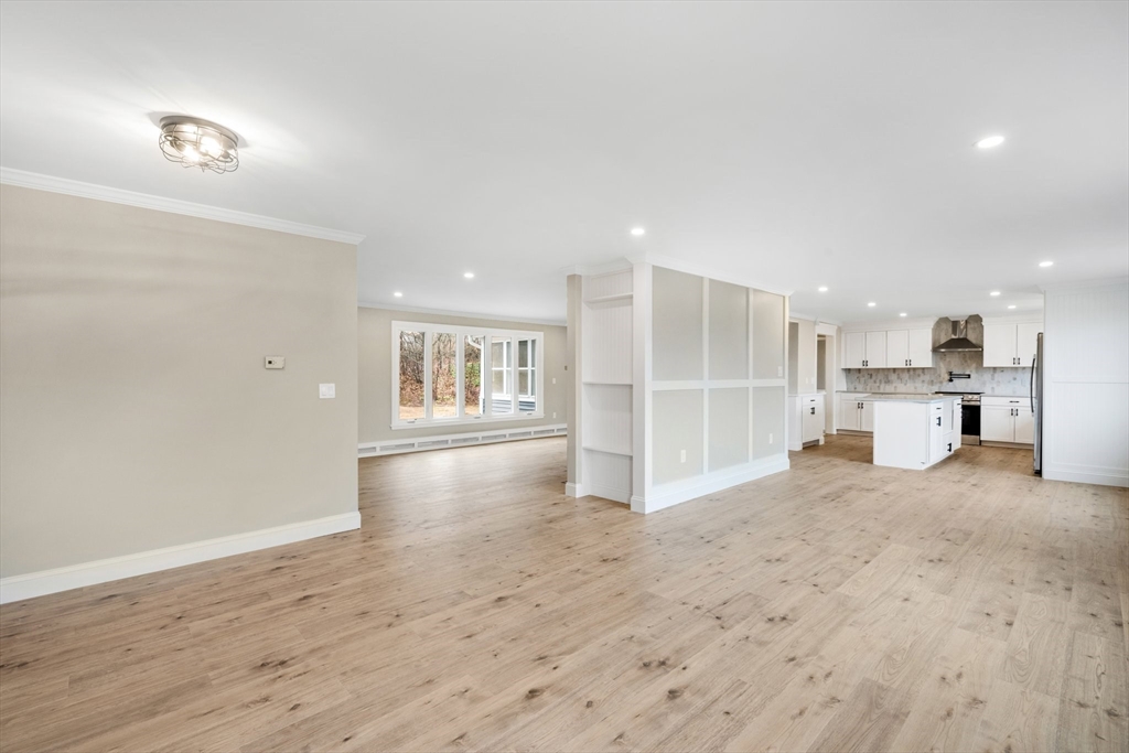 5 Brookside Circle Wilbraham, MA 01095 - Photo 12 of 41