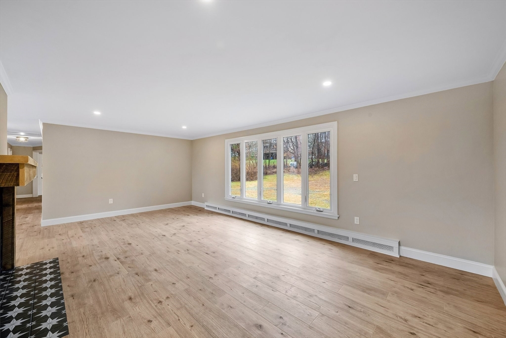 5 Brookside Circle Wilbraham, MA 01095 - Photo 13 of 41