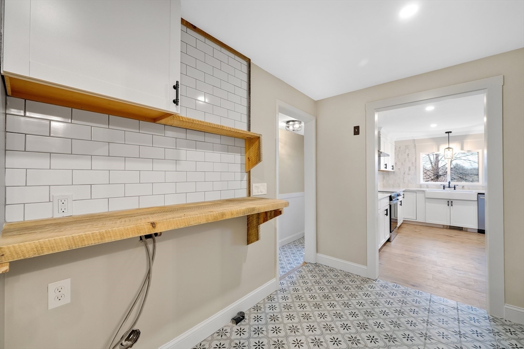 5 Brookside Circle Wilbraham, MA 01095 - Photo 28 of 41