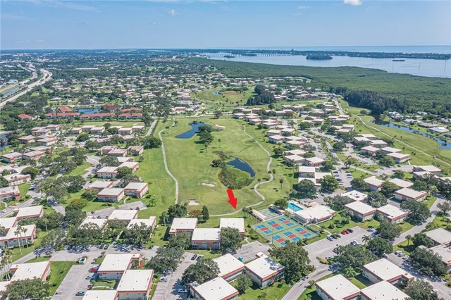 $3,000 | 20 Pine Arbor Lane, Unit 202, Vero Beach, FL 32962